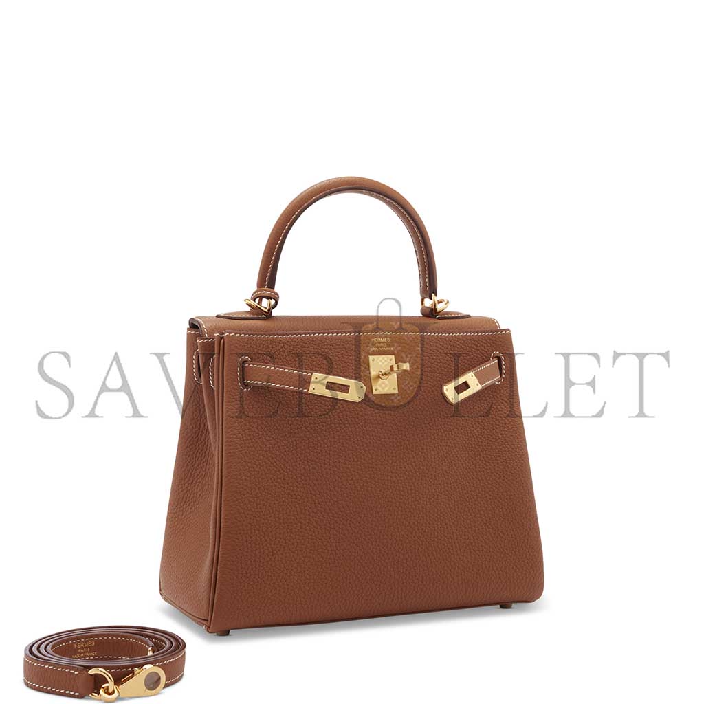 HERMÈS A GOLD TOGO LEATHER RETOURNÉ KELLY 25 WITH GOLD HARDWARE (25*17*7cm) 